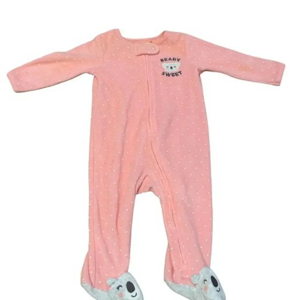 Bundle of Carter’s 6m Footsies (5 total)